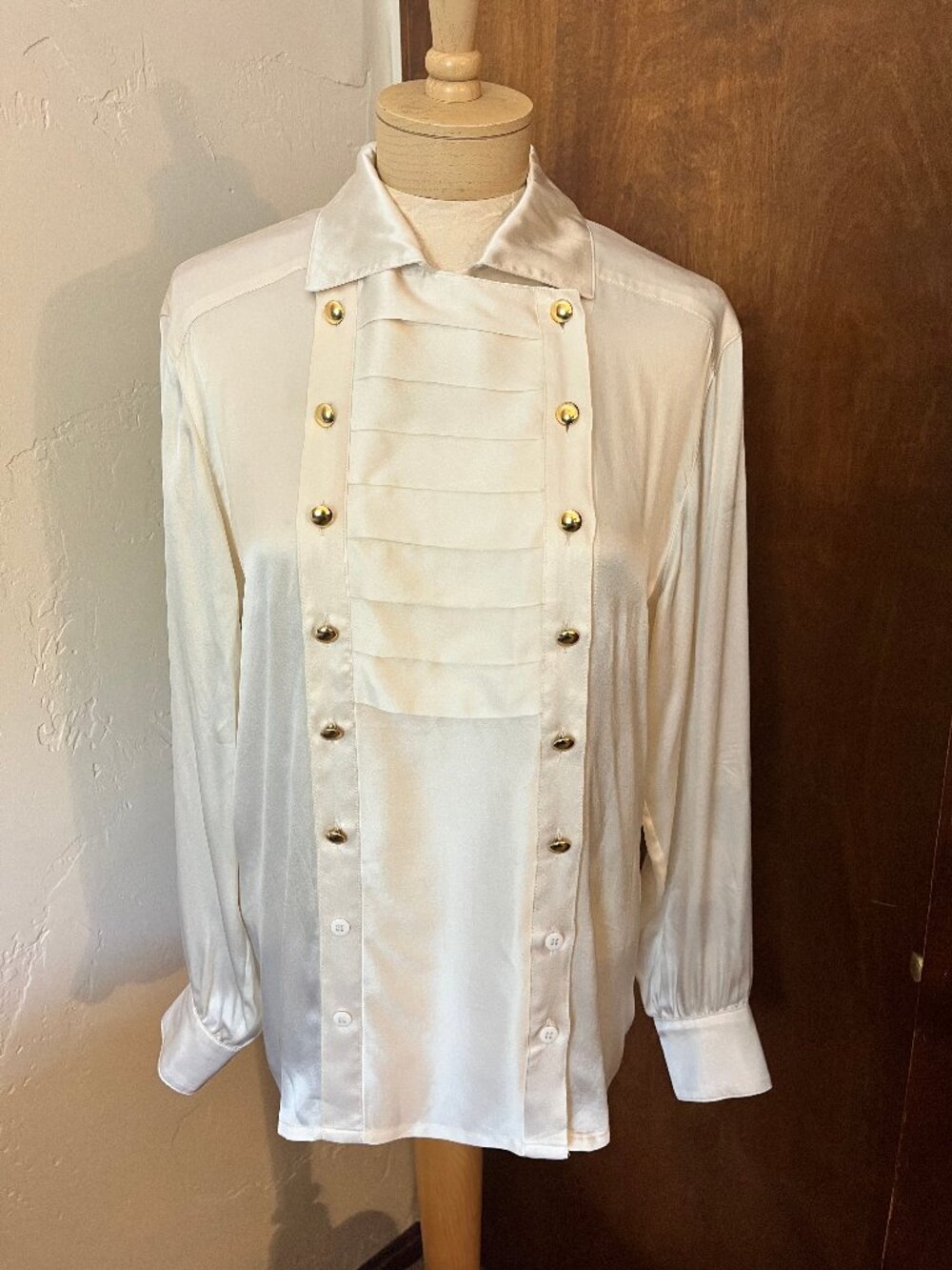 Vintage Escada by Margaretha Ley 100% Silk Ivory Blouse Size 38